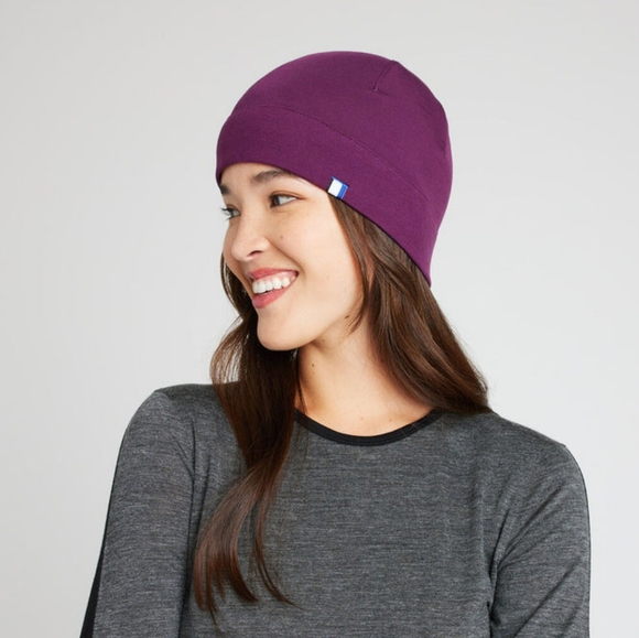 🇨🇦 Kit and Ace Brushed Cuffed Toque in Dark Plum, ✨️NWT✨️ O/S - Picture 2 of 7